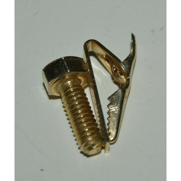 Nice Vintage CRUITS Mechanic / Construction BOLT Shaped Tie Bar Clasp Clip SCREW - Picture 2 of 4